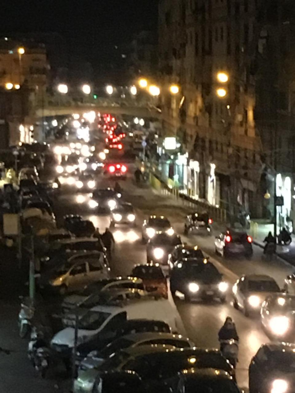 Na Tazzulel E Cafe